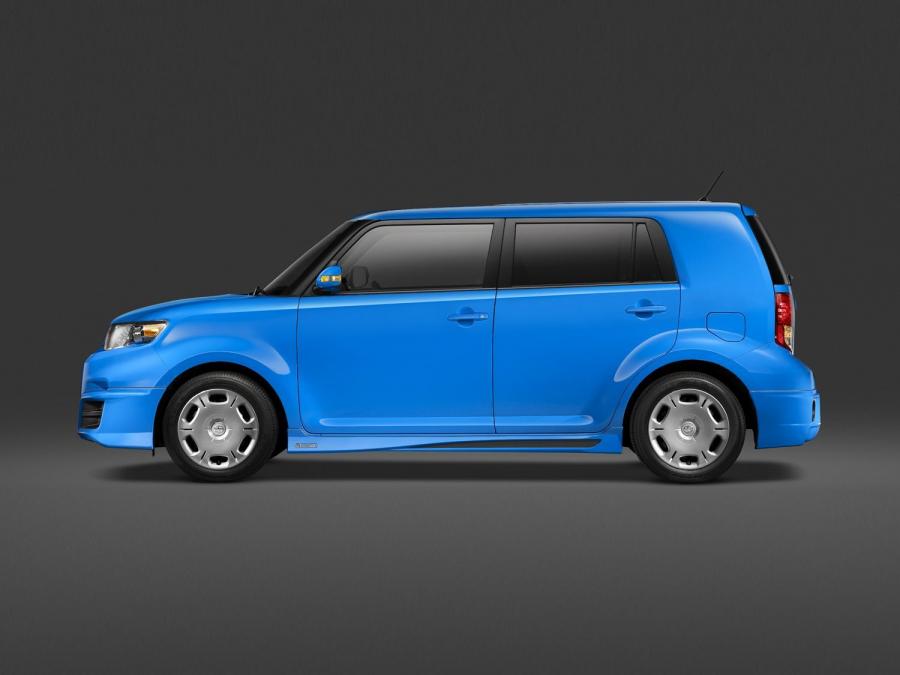  Scion xB Release Series 8.0 2011 года  (фото 15 из 17)